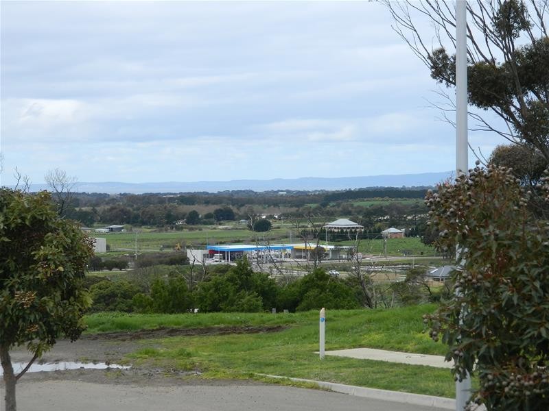 39 San Fernando Avenue, Portarlington VIC 3223