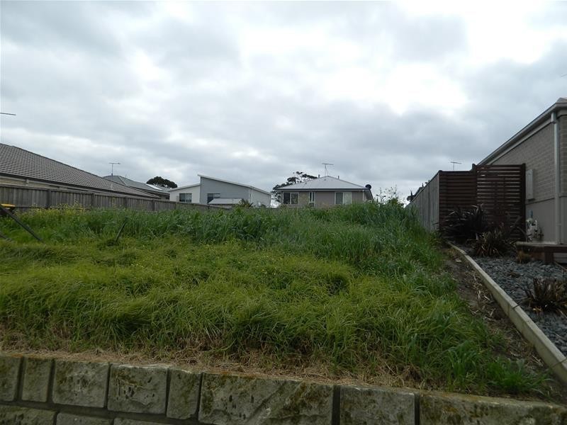 39 San Fernando Avenue, Portarlington VIC 3223