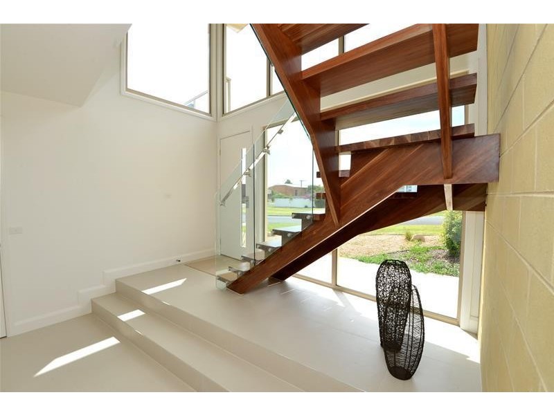 18 High Street, Portarlington VIC 3223