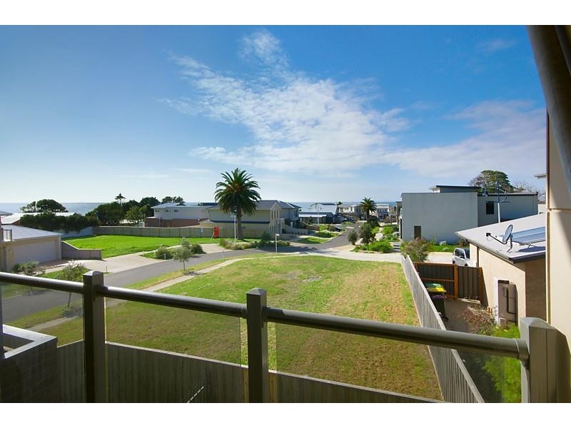 28 Amalfi Way, Indented Head VIC 3223