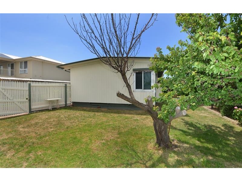 12 Flinders Street, Indented Head VIC 3223