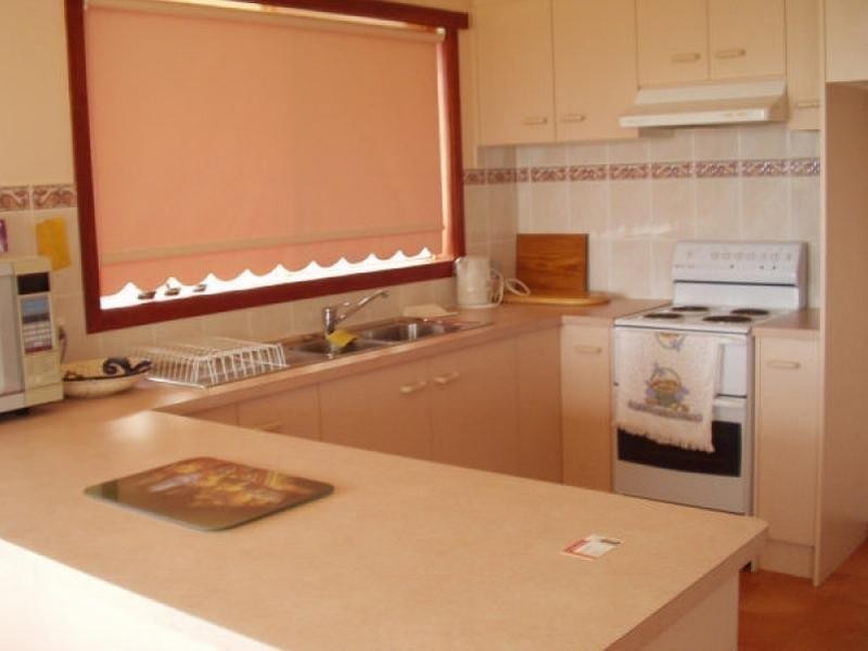 81  Bluff Road, St Leonards VIC 3223