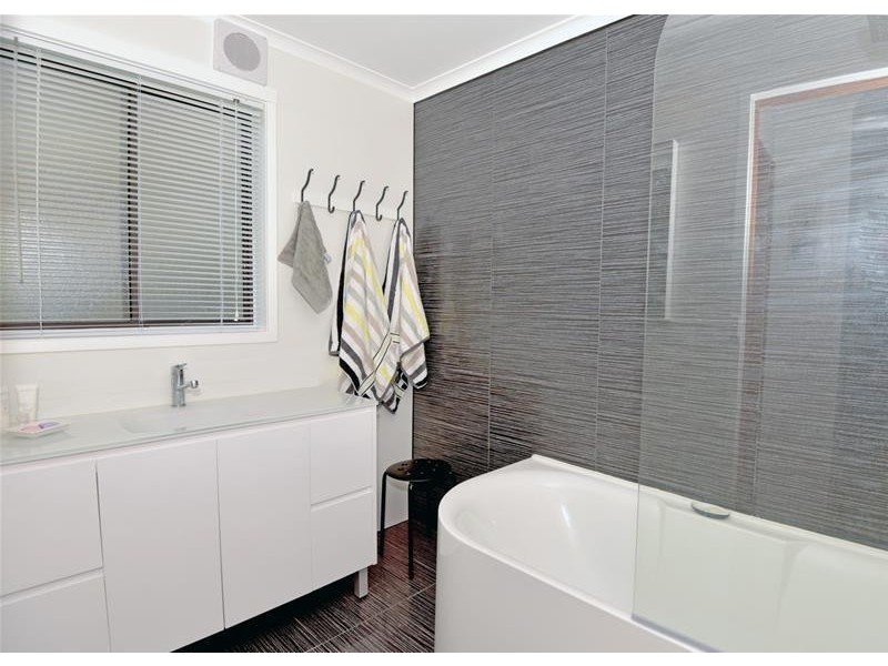 6 Linda Court, Portarlington VIC 3223