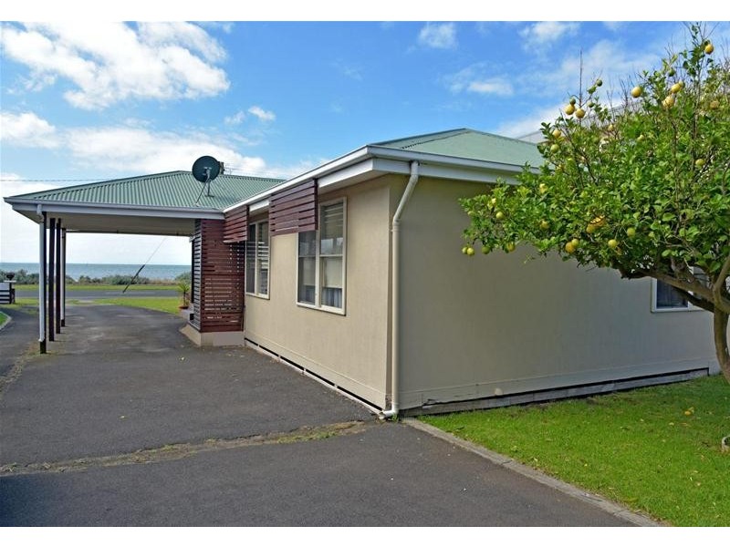 169 The Esplanade, Indented Head VIC 3223