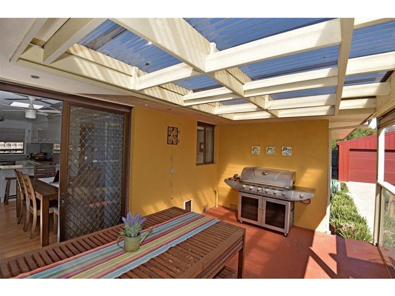 2 Lincoln Drive, Portarlington VIC 3223