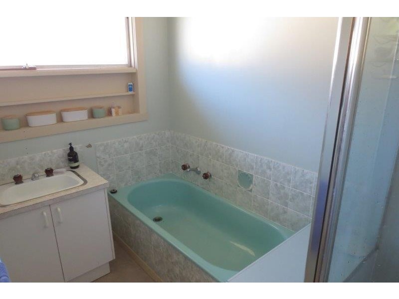 13 Grassy Point Road, Indented Head VIC 3223