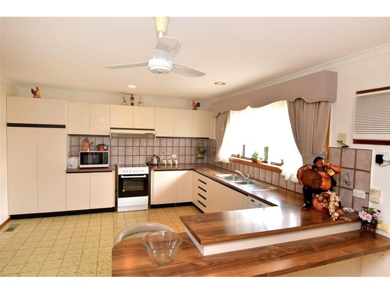 14 Seaforth Drive, Portarlington VIC 3223