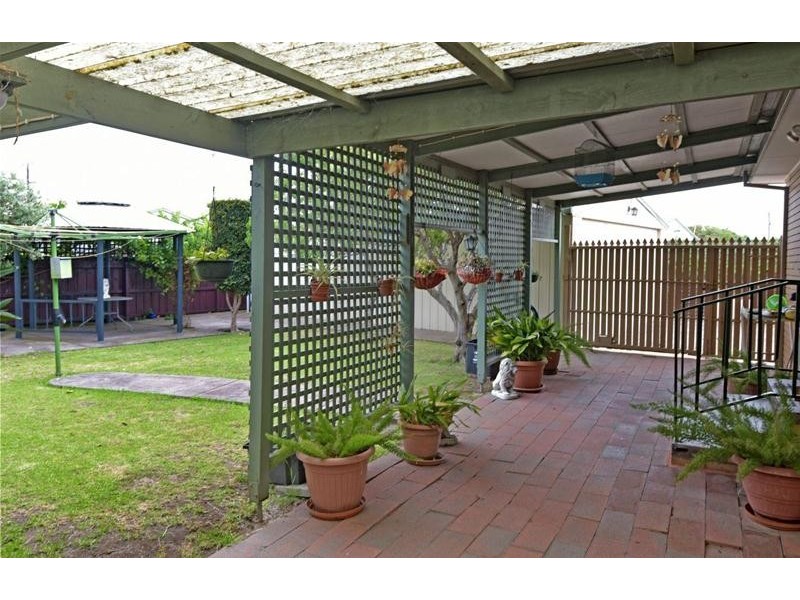 14 Seaforth Drive, Portarlington VIC 3223