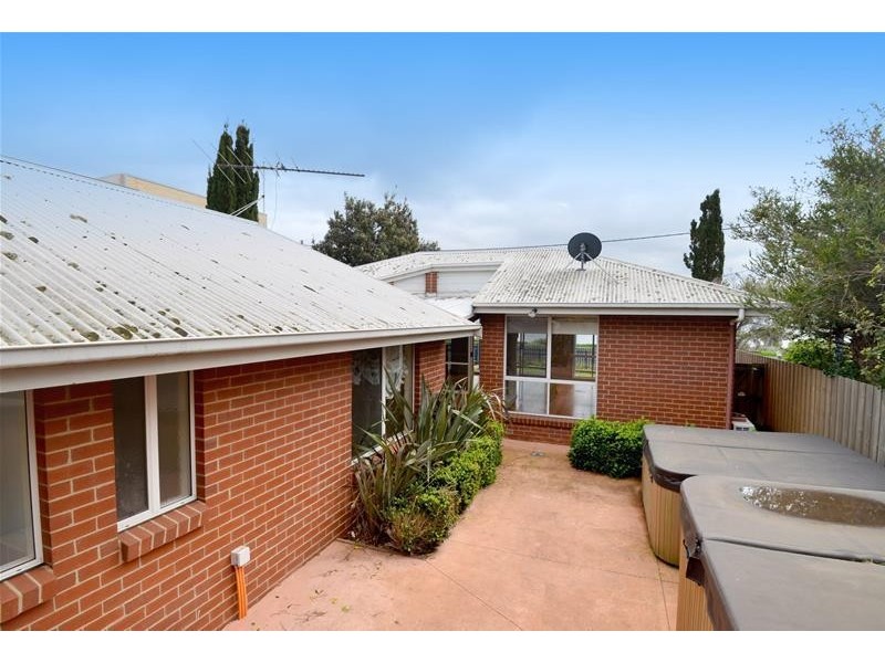 133 The Esplanade, Portarlington VIC 3223