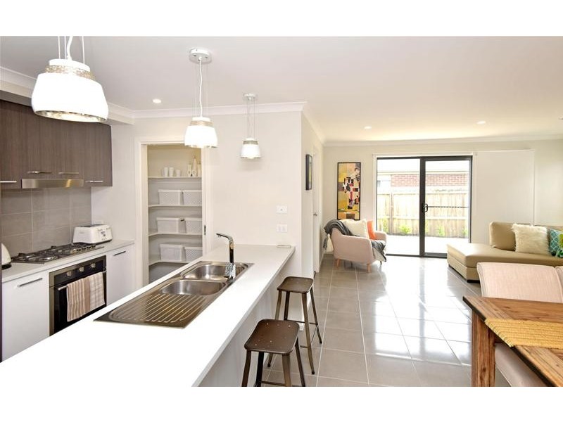 2 Sealion Court, Indented Head VIC 3223