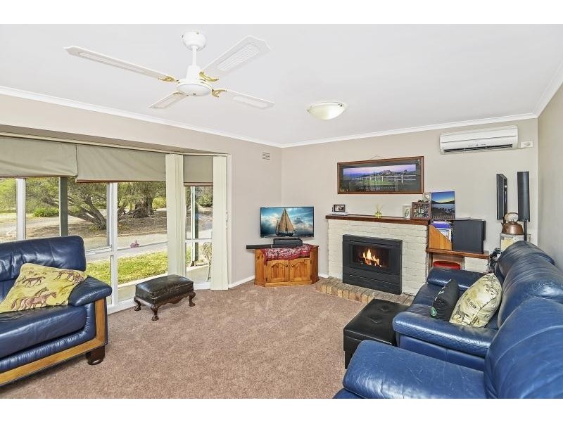 135 Old St Leonards Road, St Leonards VIC 3223