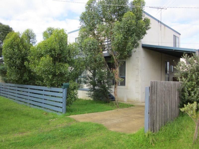 1/38 Ward Street, St Leonards VIC 3223 First National Real Estate N.H