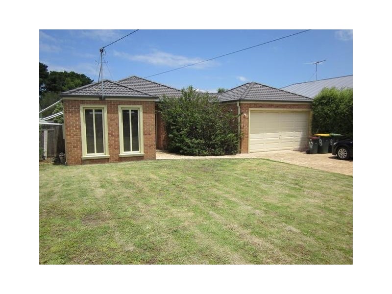 18 Ozone Street, Indented Head VIC 3223