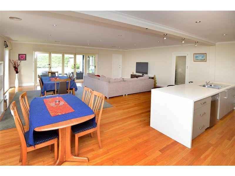 64 Fenwick Street, Portarlington VIC 3223