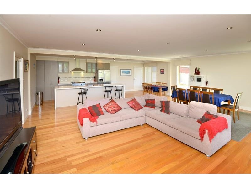 64 Fenwick Street, Portarlington VIC 3223