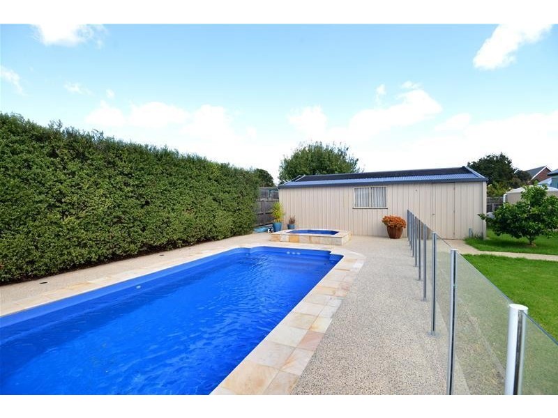 64 Fenwick Street, Portarlington VIC 3223