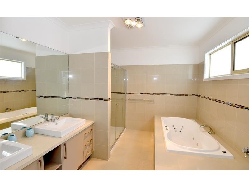 64 Fenwick Street, Portarlington VIC 3223