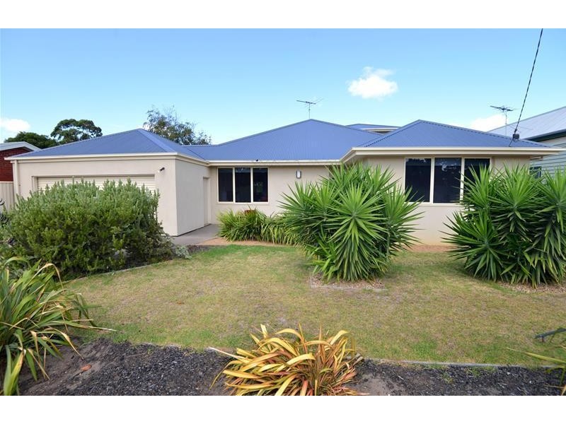 64 Fenwick Street, Portarlington VIC 3223