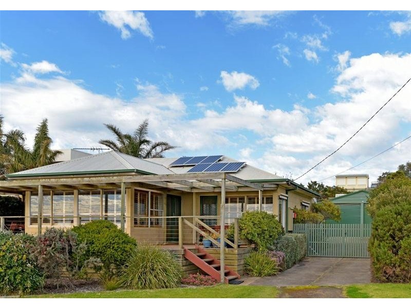 27 The Esplanade, Portarlington VIC 3223