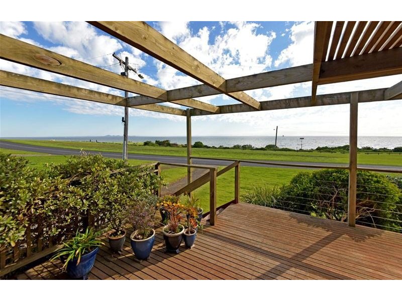 27 The Esplanade, Portarlington VIC 3223