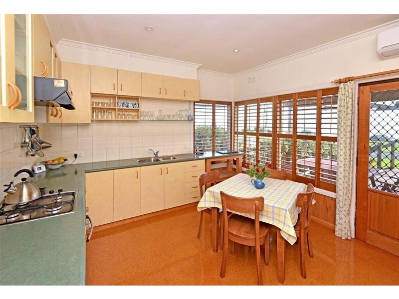 27 The Esplanade, Portarlington VIC 3223