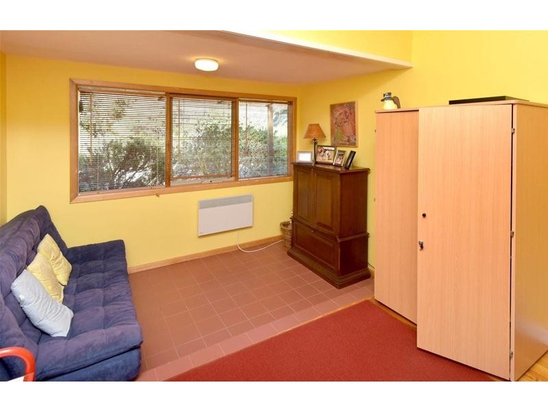 27 The Esplanade, Portarlington VIC 3223