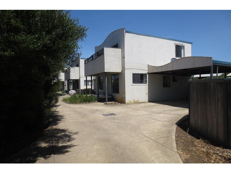 2/38 Ward Street, St Leonards VIC 3223