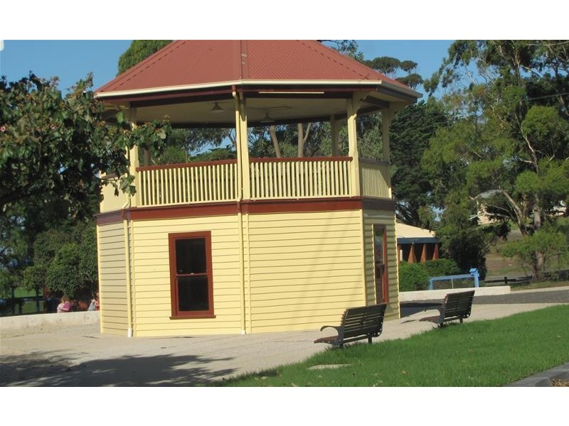 84 Newcombe Street, Portarlington VIC 3223