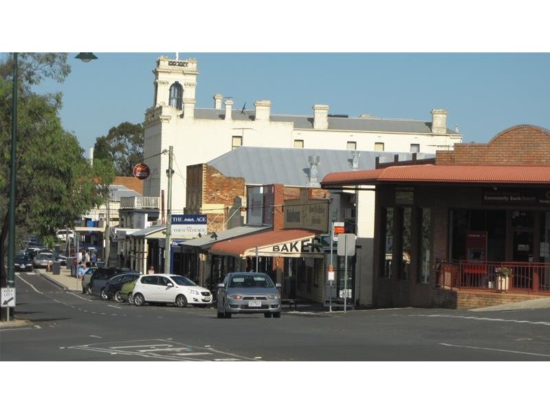 84 Newcombe Street, Portarlington VIC 3223