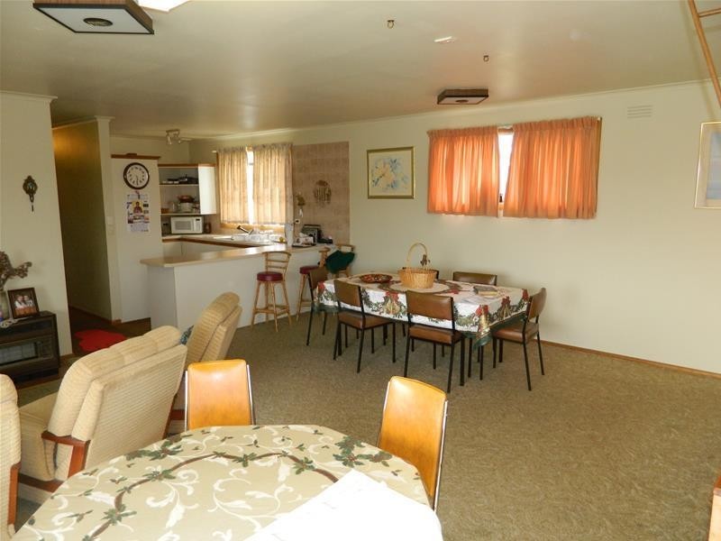 14 Second Avenue, St Leonards VIC 3223