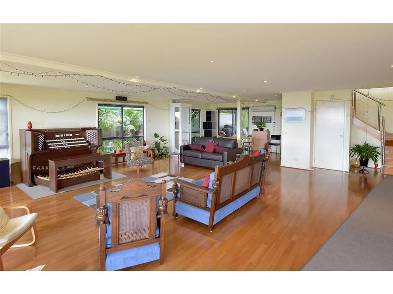 174 The Esplanade, Indented Head VIC 3223