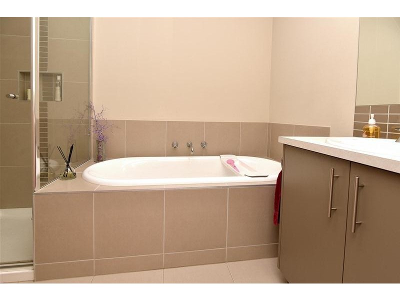 27 Seascape Drive, Indented Head VIC 3223