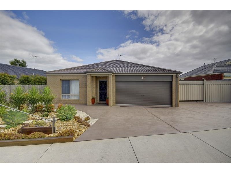 42 Martin Street, Indented Head VIC 3223