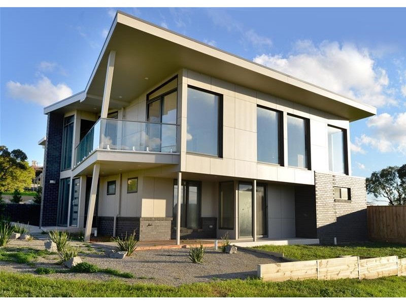 16 High Street, Portarlington VIC 3223