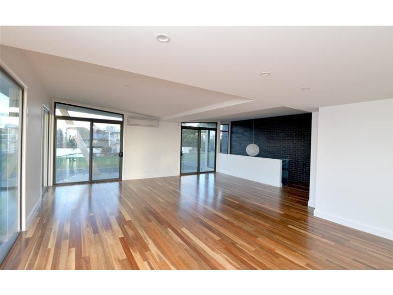 16 High Street, Portarlington VIC 3223