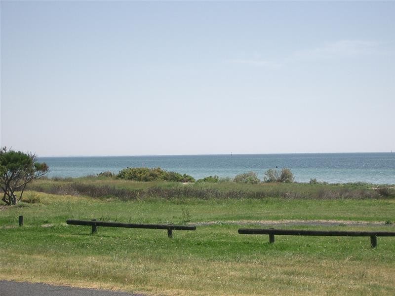 208 The Esplanade, Indented Head VIC 3223