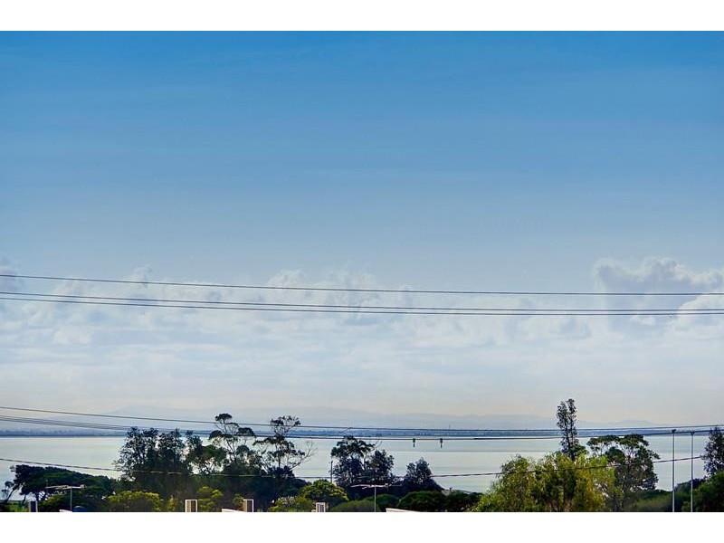 6 Sherwood Crescent, Portarlington VIC 3223