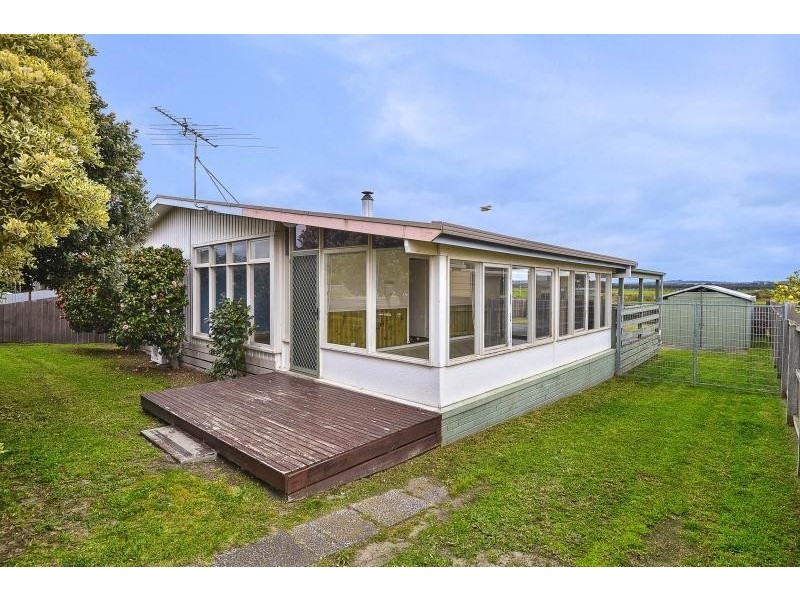 28 Henderson Street, Indented Head VIC 3223