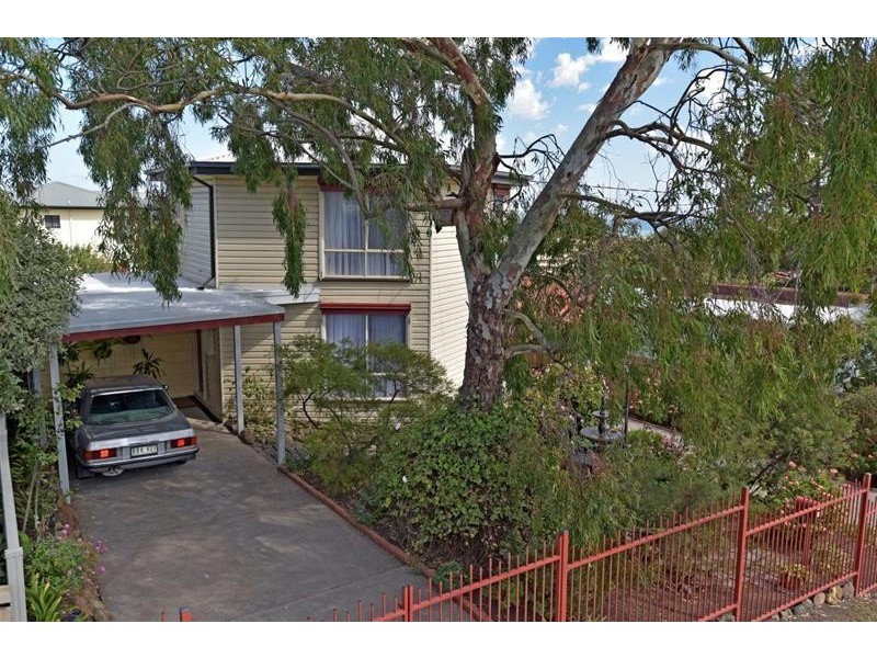 106 Sproat Street, Portarlington VIC 3223