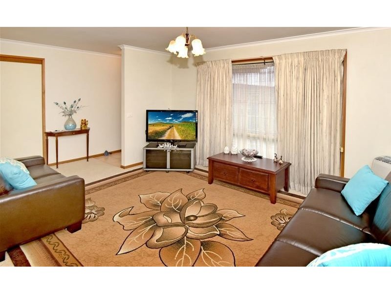 2/63 Geelong Road, Portarlington VIC 3223