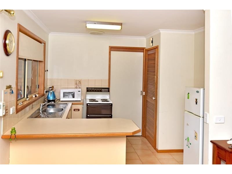 2/63 Geelong Road, Portarlington VIC 3223