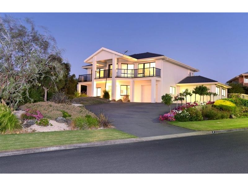 4-5  Danielle Court, Portarlington VIC 3223