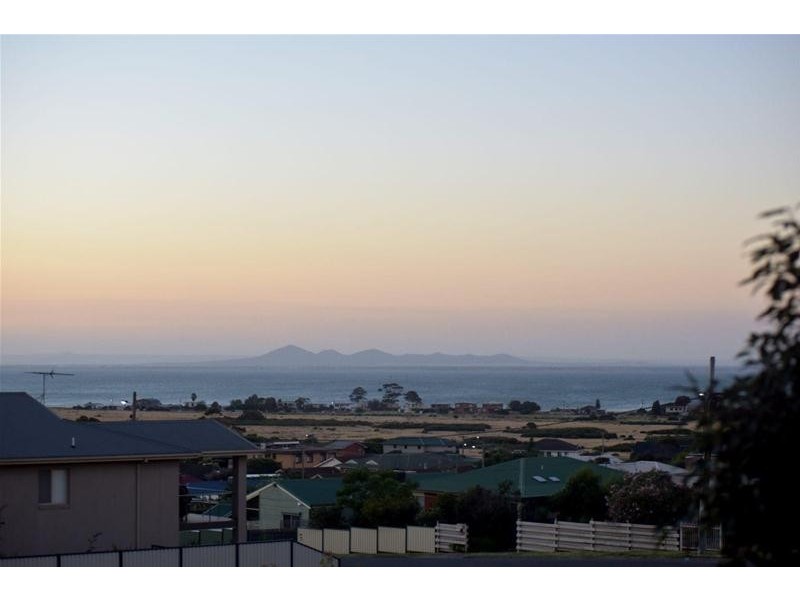 4-5  Danielle Court, Portarlington VIC 3223