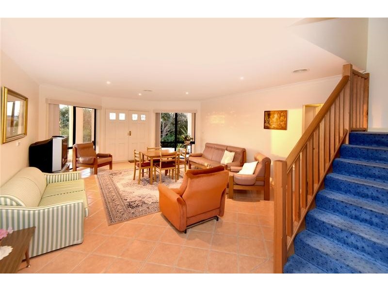 4-5  Danielle Court, Portarlington VIC 3223