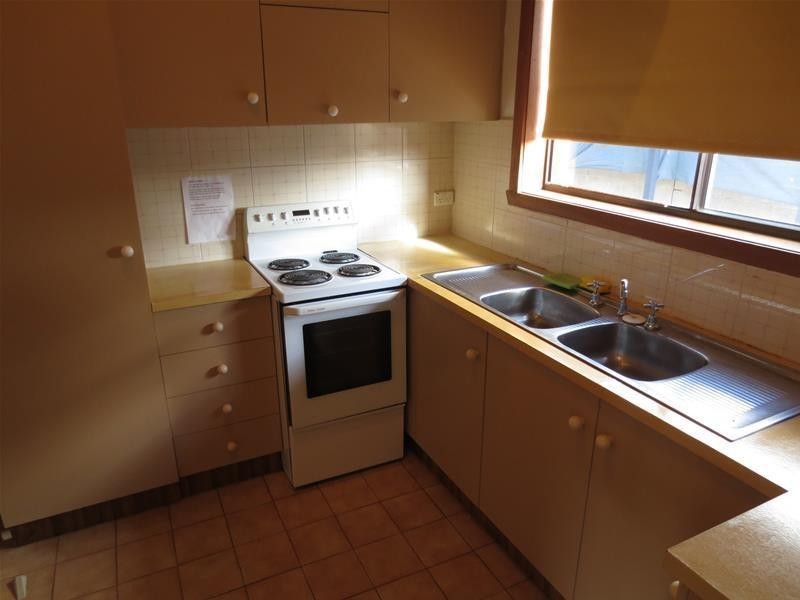 4/59 Leviens Road, St Leonards VIC 3223