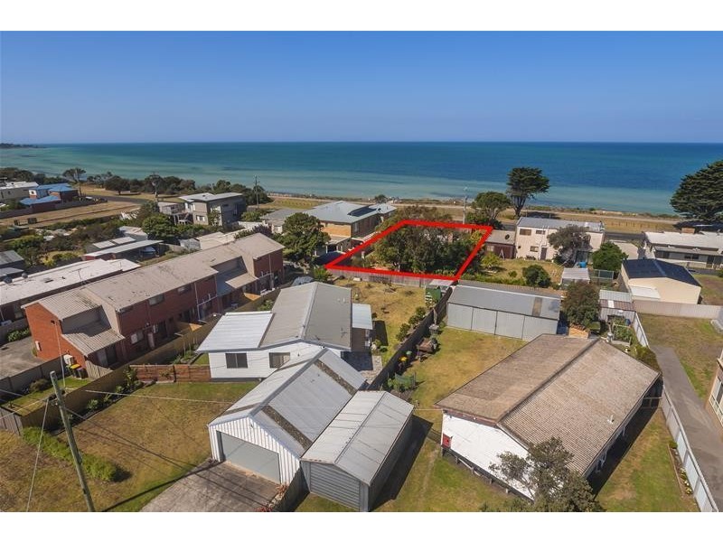 477 The Esplanade, St Leonards VIC 3223