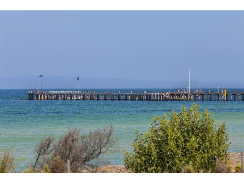 477 The Esplanade, St Leonards VIC 3223