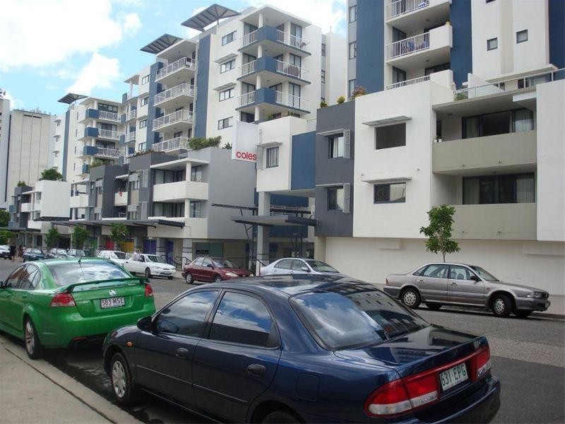 203/803 Stanley Street, Woolloongabba QLD 4102