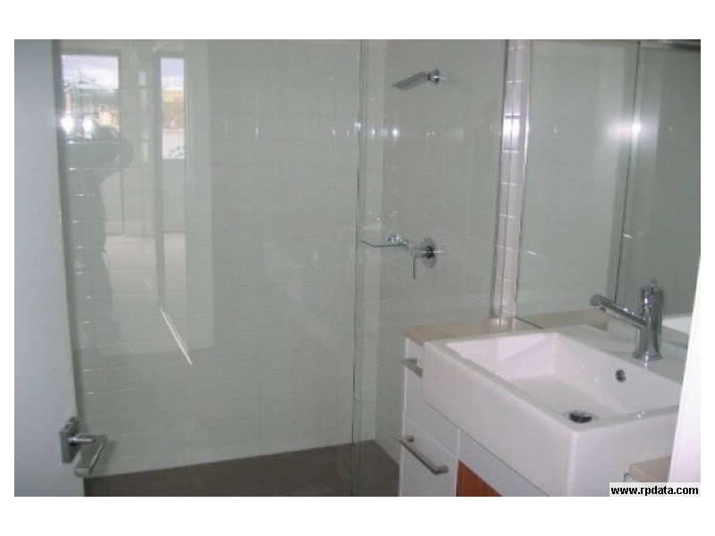 203/803 Stanley Street, Woolloongabba QLD 4102