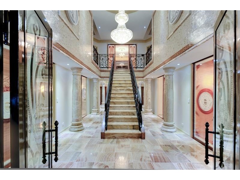 15 Beechwood Close, Stretton QLD 4116